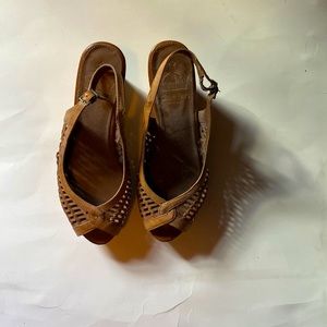 Crown Vintage Heels